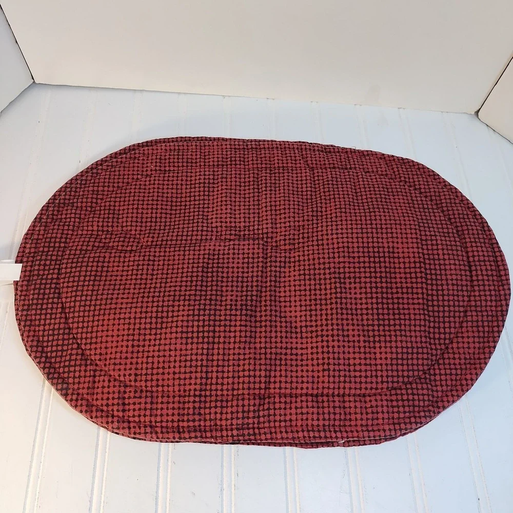 Set of 4 VTG Apple Quilted Placemats Farmhouse Cottagecore Country Style Oval